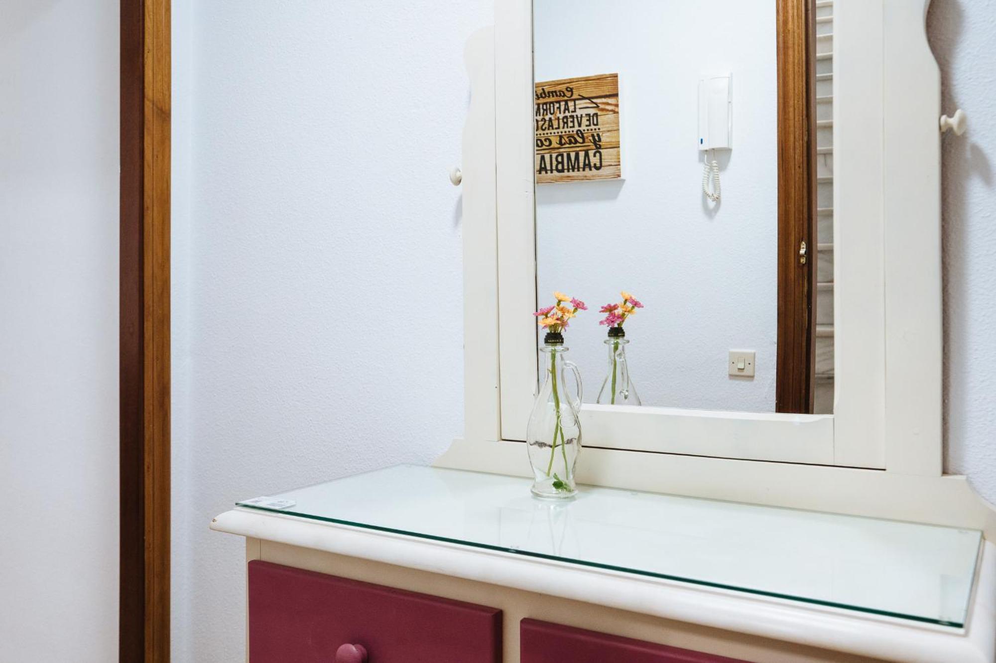 apartamento con parking plaza del museo Sevilla Exterior foto