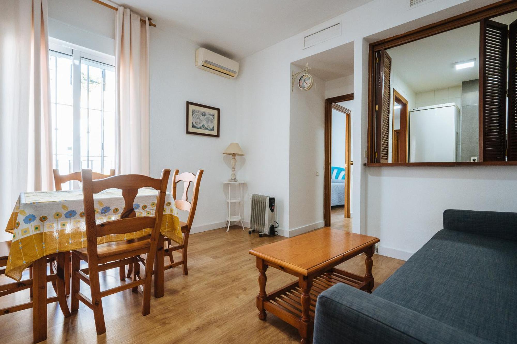 apartamento con parking plaza del museo Sevilla Exterior foto
