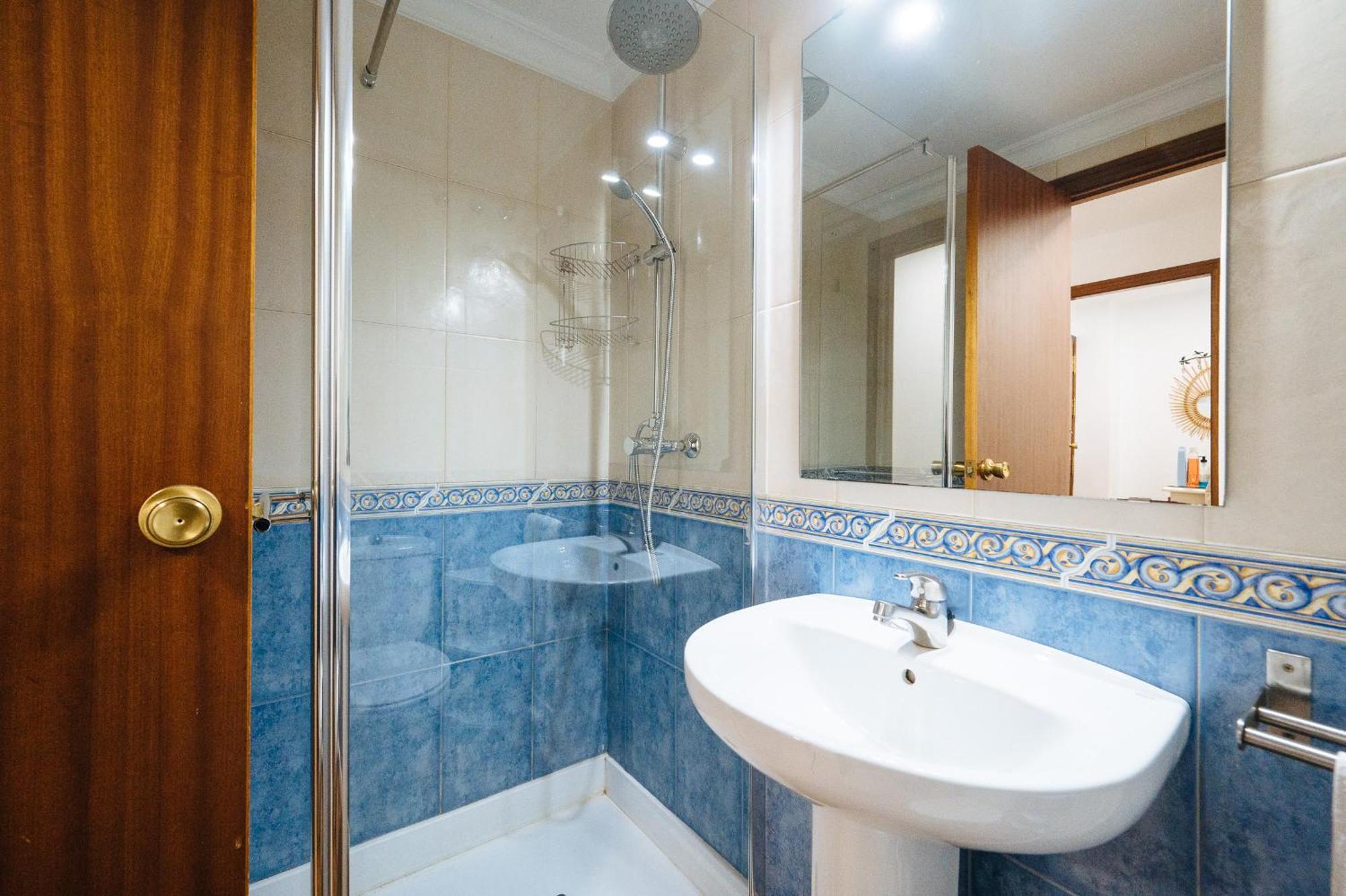 apartamento con parking plaza del museo Sevilla Exterior foto