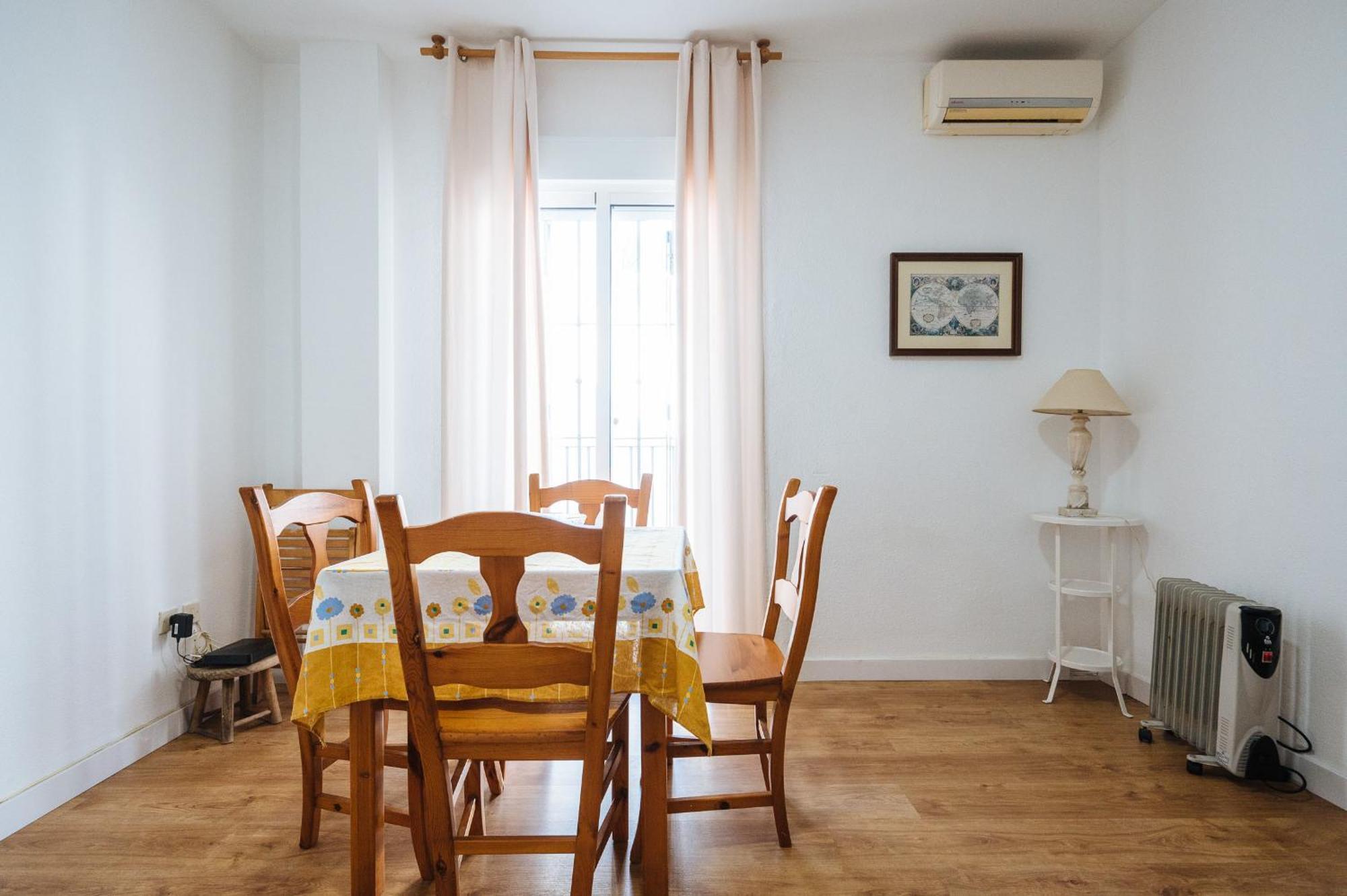 apartamento con parking plaza del museo Sevilla Exterior foto